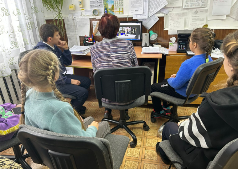 В школе проведены мероприятия, посвященные Дню народного Единства.
